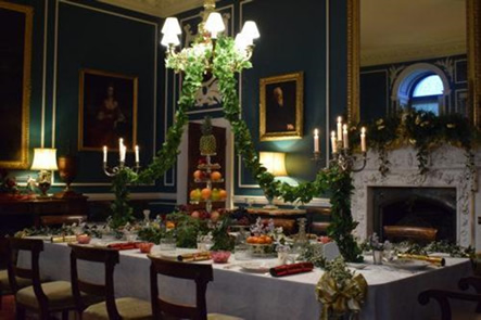 Picton Castle’s Christmas Candlelight Tours