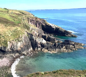 Caer Bwdy - Sustainable beach hopping St Davids